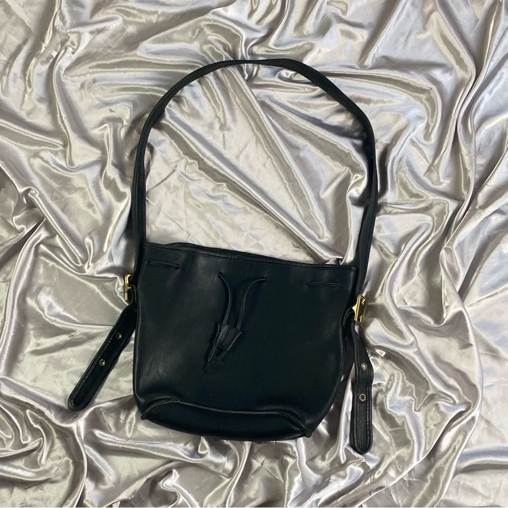 Vintage Coach leather bucket bag